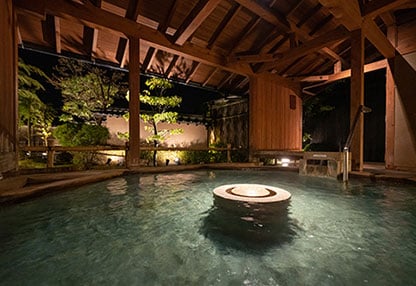 水流の間の写真